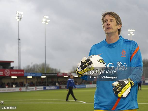 Edwin van der Sar during the benefit match for the relatives of Richard Nieuwenhuizen, the football linesman who died after being beaten and kicked...