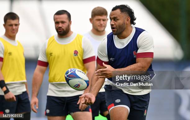 Billy Vunipola of England offloads during a training session at Stade Ferdinand Petit on September 12, 2023 in Le Touquet-Paris-Plage, France.