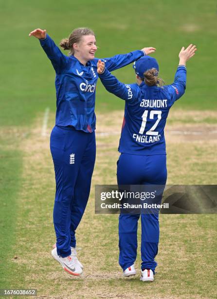 Charlie Dean of England Women celebrates with teammate Tammy Beaumont taking the wicket of Chamari Athapaththu of Sri Lanka Women during the 2nd...