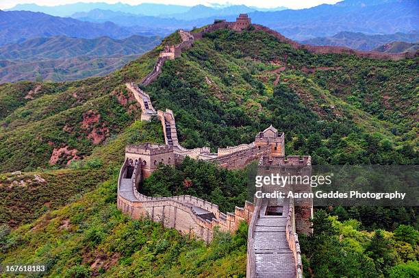 great wall of china - great wall china stockfoto's en -beelden