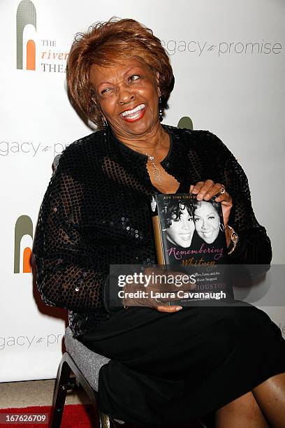 Cissy Houston attends the 4th annual Women of Excellence in the Arts at The Riverside Theatre on April 26, 2013 in New York City.