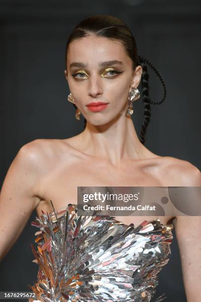 Model walks the runway for Naeem Khan during New York Fashion Week : The Shows on September 12, 2023 in New York City.