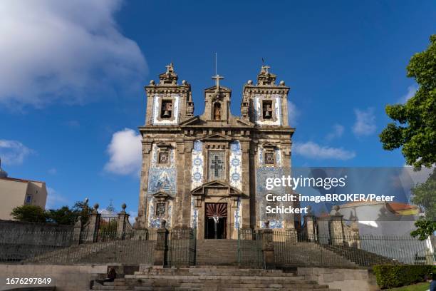 church of santo ildefonso, igreja de santo ildefonso, porto, portugal - santo ildefonso church imagens e fotografias de stock