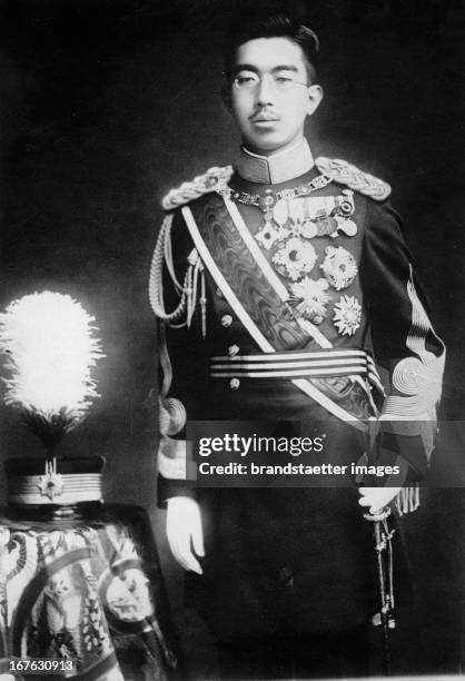 Hirohito, 124th Tenno of Japan. Photograph. June 28th 1930. Hirohito, 124. Tenn Japans. Photographie. 28.6.1930.