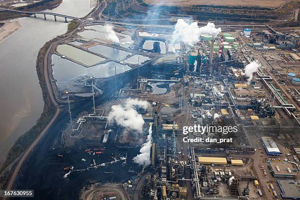 oilsands refinery - fort mcmurray stock pictures, royalty-free photos & images