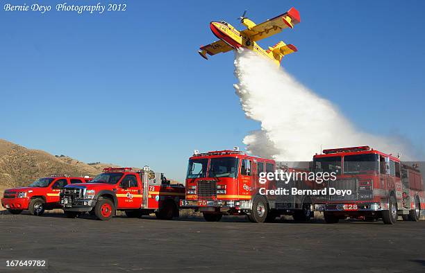 Lafd Engine Pumping Lafd Engine Photos and Premium High Res Pictures - Getty Images