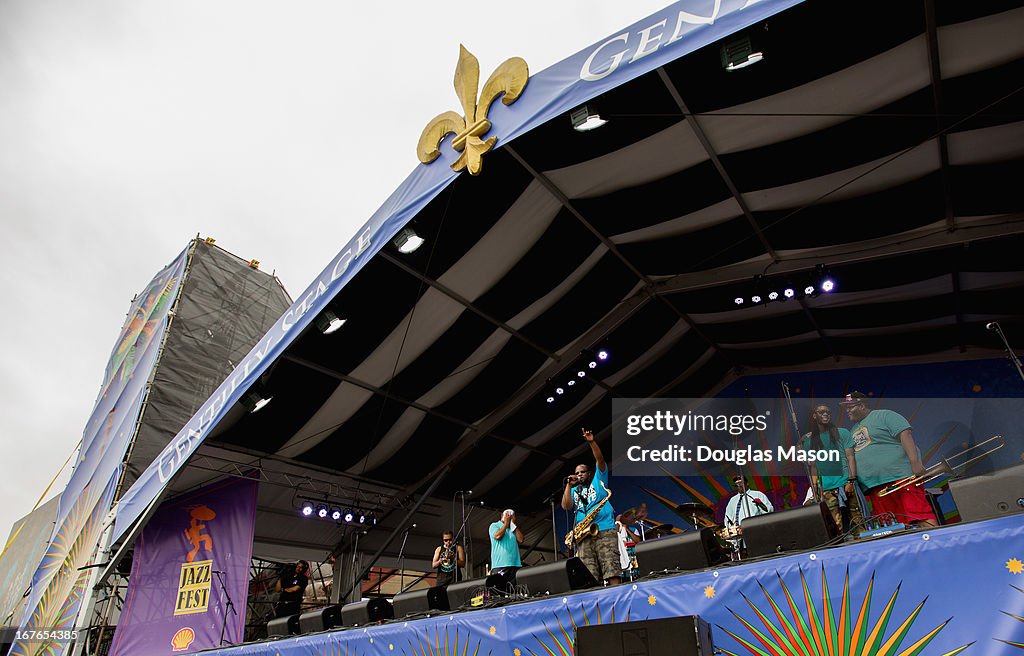 2013 New Orleans Jazz & Heritage Music Festival - Day 1