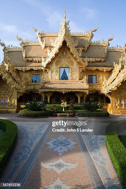 Wat Rong Khun is the creation of Chalermchai Kositpipat who volunteered to design the temple at his own expense as an offering to Lord Buddha - he...