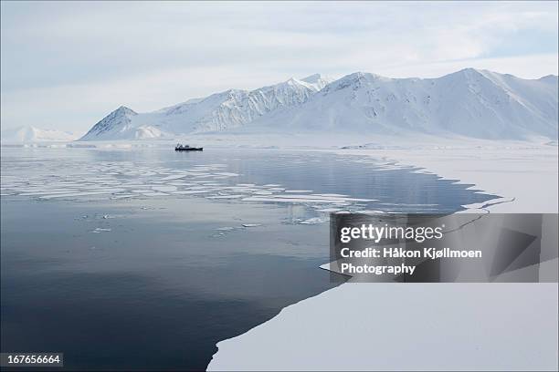 bellsund, svalbard - arctic stock pictures, royalty-free photos & images