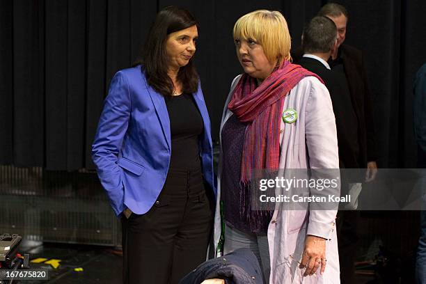 Buendnis 90/Die Gruenen co-chancellor candidate Katrin Goering-Eckardt speaks with German Greens Party co-chairwoman Claudia Roth on the second day...