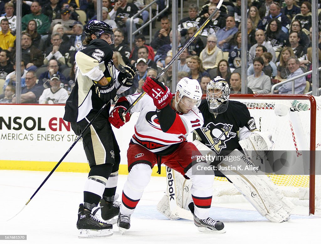 Carolina Hurricanes v Pittsburgh Penguins