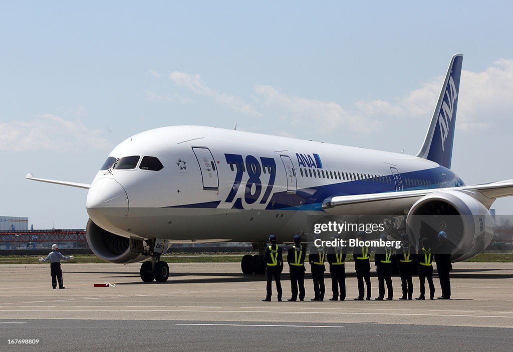 ANA Conducts Test Flight Of Boeing 787