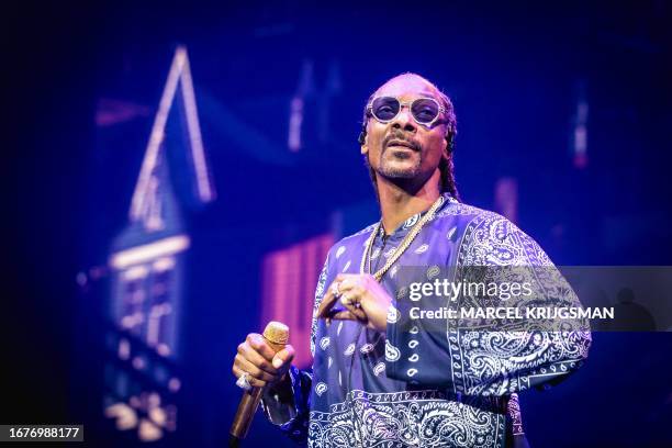 Rapper Snoop Dogg performs on stage during a concert in Rotterdam on September 19 as part of his autumn tour through Europe. / Netherlands OUT