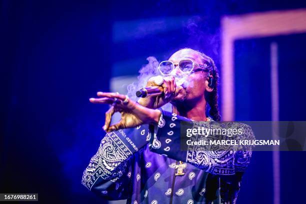 Rapper Snoop Dogg performs on stage during a concert in Rotterdam on September 19 as part of his autumn tour through Europe. / Netherlands OUT