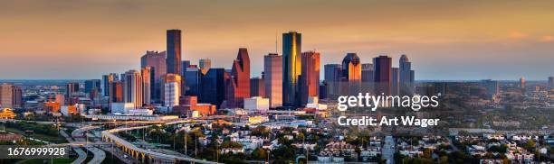 houston skyline sunset panoramic - houston texas home stock pictures, royalty-free photos & images