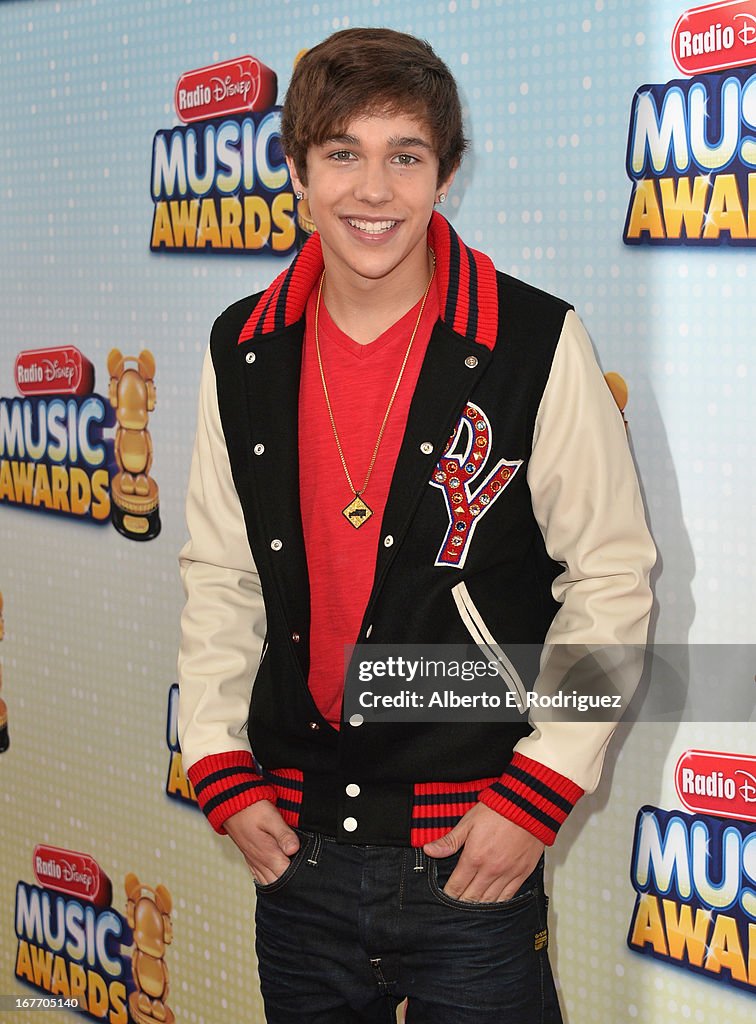 2013 Radio Disney Music Awards - Arrivals