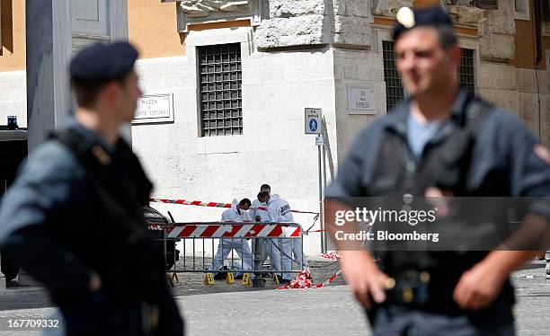 Italian Cops Two Officers Are Shot As Italian Government Is Sworn In Photos and ...