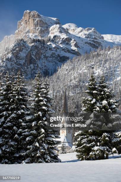 the mountains of alta badia, italian alps, italy - alta badia - fotografias e filmes do acervo