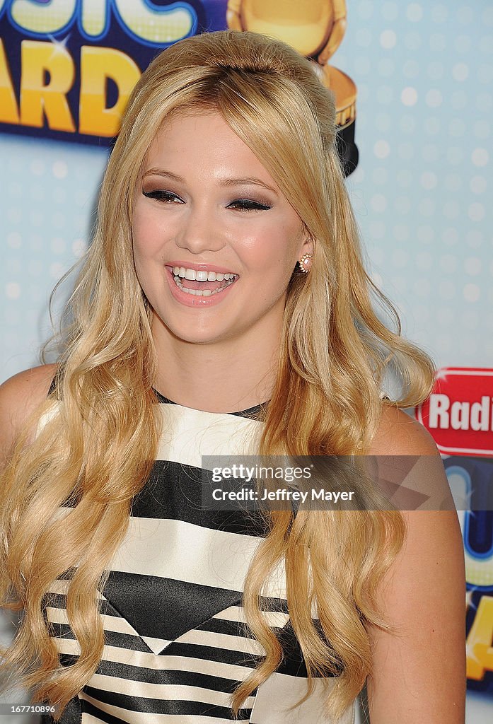 2013 Radio Disney Music Awards - Arrivals