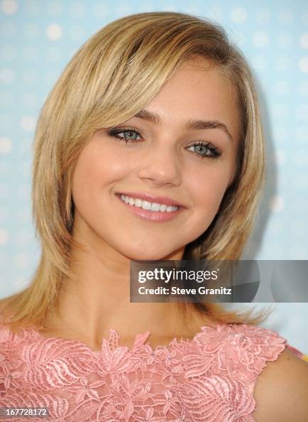 Oana Gregory arrives at the 2013 Radio Disney Music Awards at Nokia