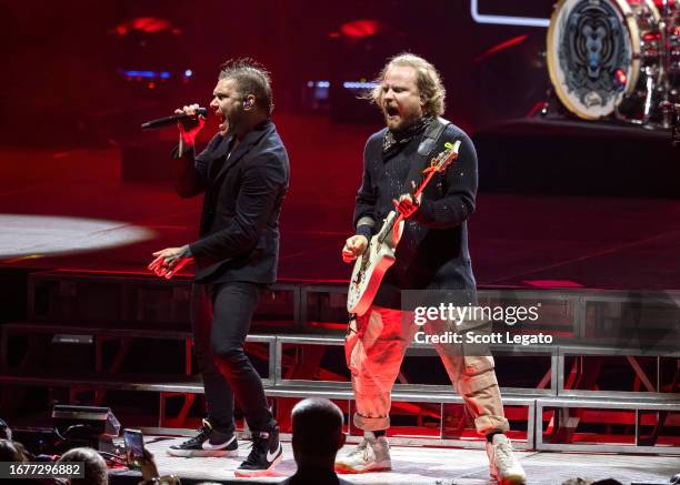 704 Shinedown Live Stock Photos High Res Pictures And Images Getty 704-shinedown-live-stock-photos-high-res-pictures-and-images-getty