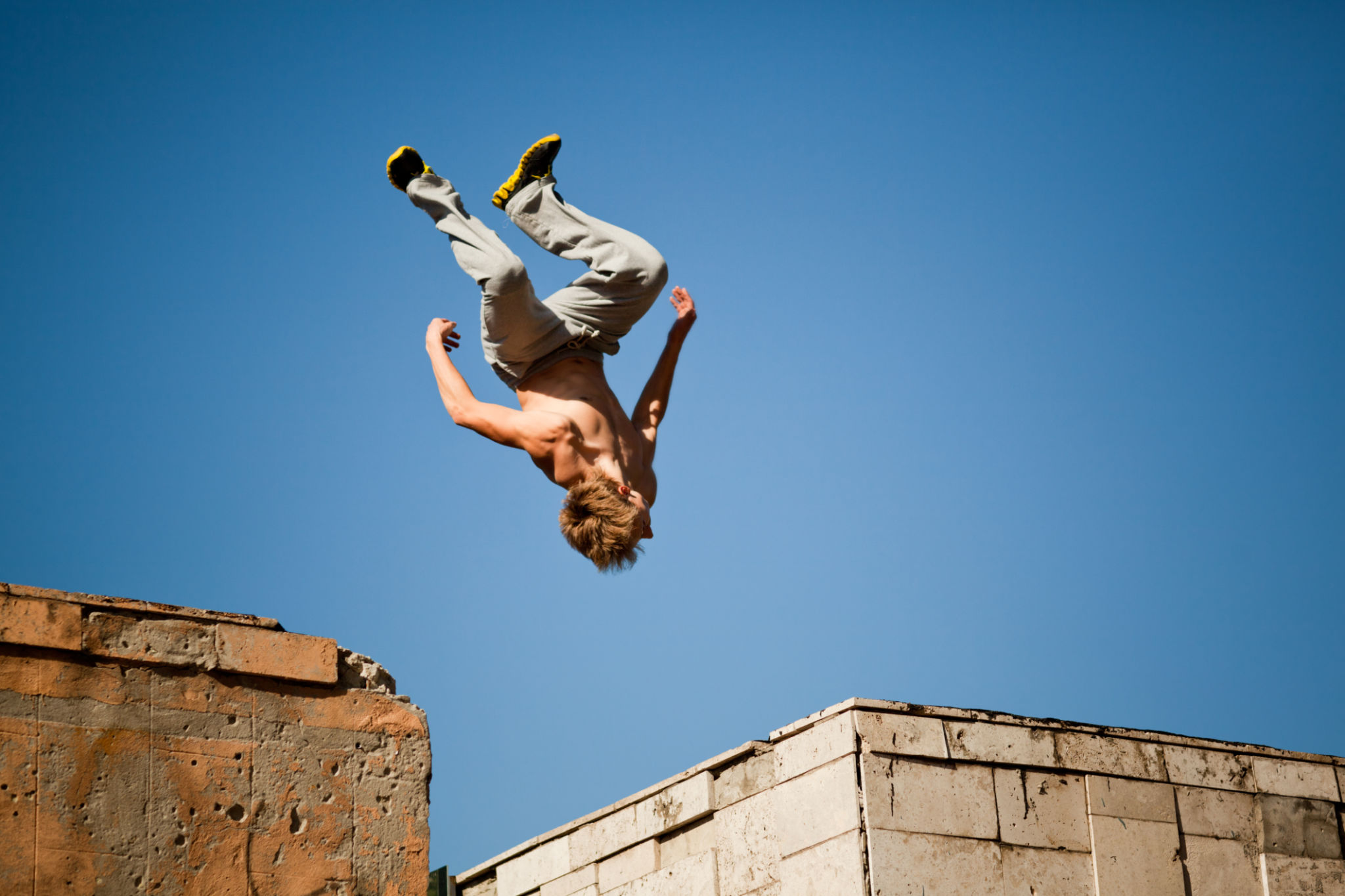 fall parkour