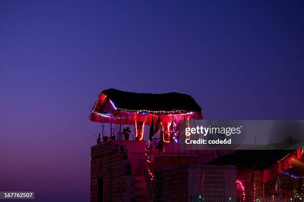 rooftop bar in india - bar code stockfoto's en -beelden