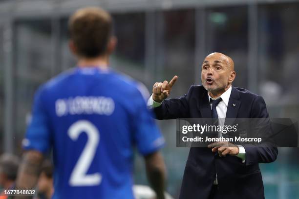 Giovanni Di Lorenzo of Italy looks on as Luciano Spalletti Head coach of Italy reacts during the UEFA EURO 2024 European qualifier match between...