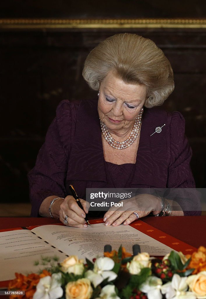 Inauguration Of King Willem Alexander As Queen Beatrix Of The Netherlands Abdicates