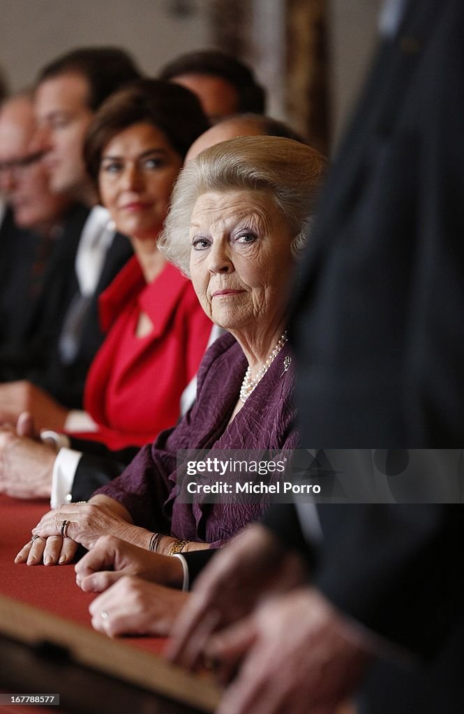 Inauguration Of King Willem Alexander As Queen Beatrix Of The Netherlands Abdicates