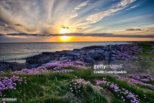 sunset at tangasdale - barra scotland stock pictures, royalty-free photos & images