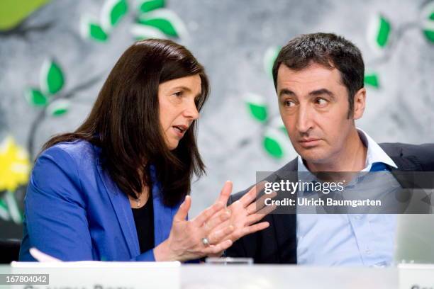 Katrin Goering-Eckardt , Leading Candidate for the Federal Elelection 2013, and Cem Oezdemir, Federal Party Chairman, talk during the German Greens...