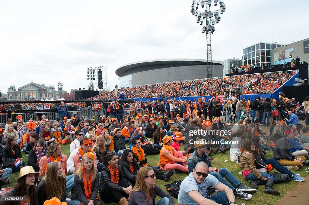 The Public Celebrates The Inauguration Of King Willem Alexander As Queen Beatrix Of The Netherlands Abdicates