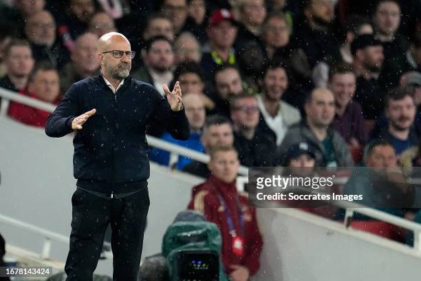 Coach Peter Bosz of PSV during the UEFA Champions League match between Arsenal v PSV at the The Emirates on September 20, 2023 in London United...