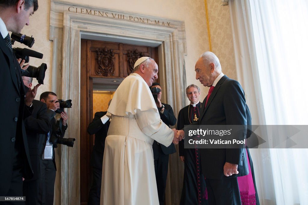 Pope Francis Meets Israeli President Shimon Peres
