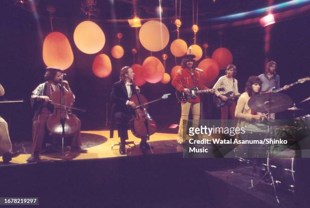British band Electric Light Orchestra on BBC TV show 'Top Of The Pops', London, UK, circa 1972. L-R Mike Edwards, unknown, Jeff Lynne, Bev Bevan,...