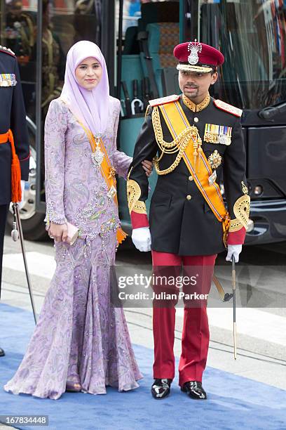 Princess Sarah Rozesi Sarah Crown Princess Of Brunei Photos and Premium High Res Pictures ...