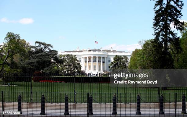 Write House The White House Front Exterior Photos and Premium High Res Pictures ...