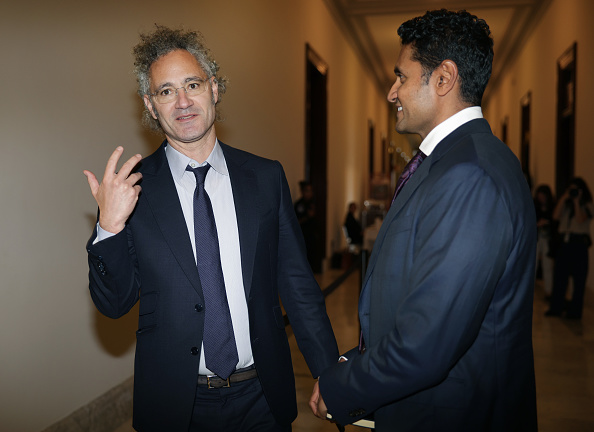 Palantir Stock: A Long-Term Bet With Short-Term Headwinds Palantir Stock: A Long-Term Bet With Short-Term Headwinds