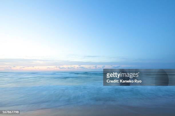 a soft wave - water horizon stock pictures, royalty-free photos & images