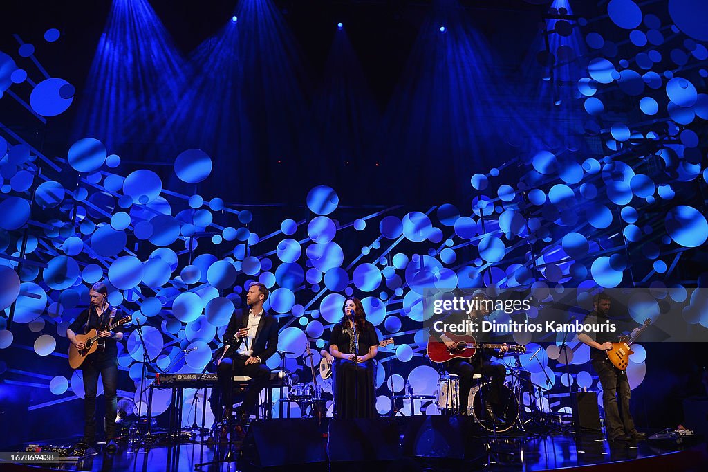 The 2013 Delete Blood Cancer Gala Honors Vera Wang, Leighton Meester, And Suzi Weiss-Fischmann - Inside