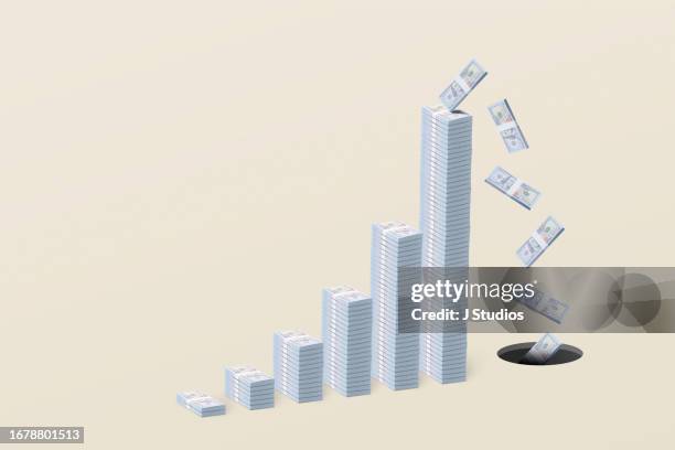 wasting profits - too big to fail economic theory stock pictures, royalty-free photos & images