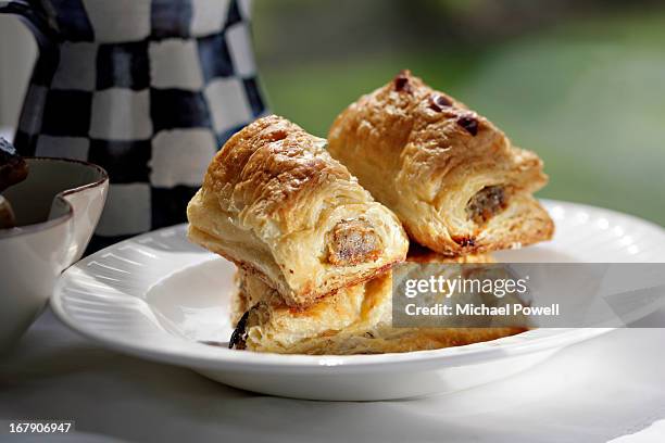 sausage rolls - sausage roll stock-fotos und bilder