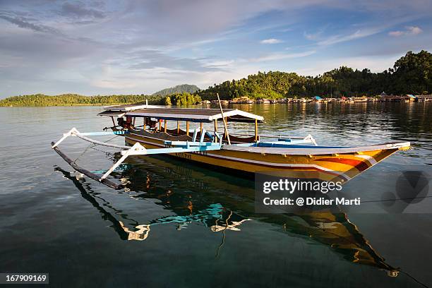 wooden boat in indonesia - celebes stock pictures, royalty-free photos & images