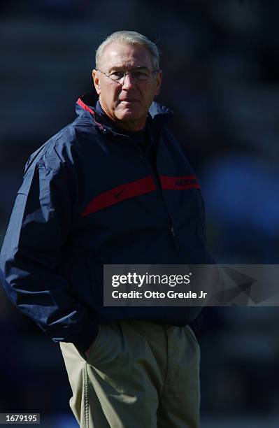 Coach John Mackovic of the Arizona Wildcats on the sideline during the NCAA football game against the Washington Huskies at Husky Stadium on October...