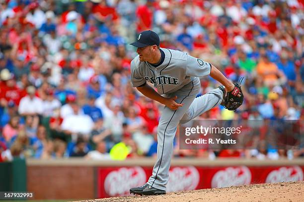 Blake Beavan Rangers 536 Blake Beavan Photos & High Res Pictures - Getty Images
