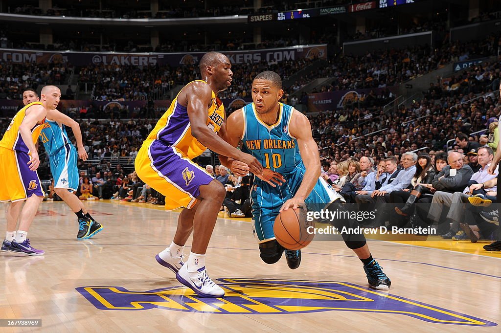 New Orleans Hornets v Los Angeles Lakers