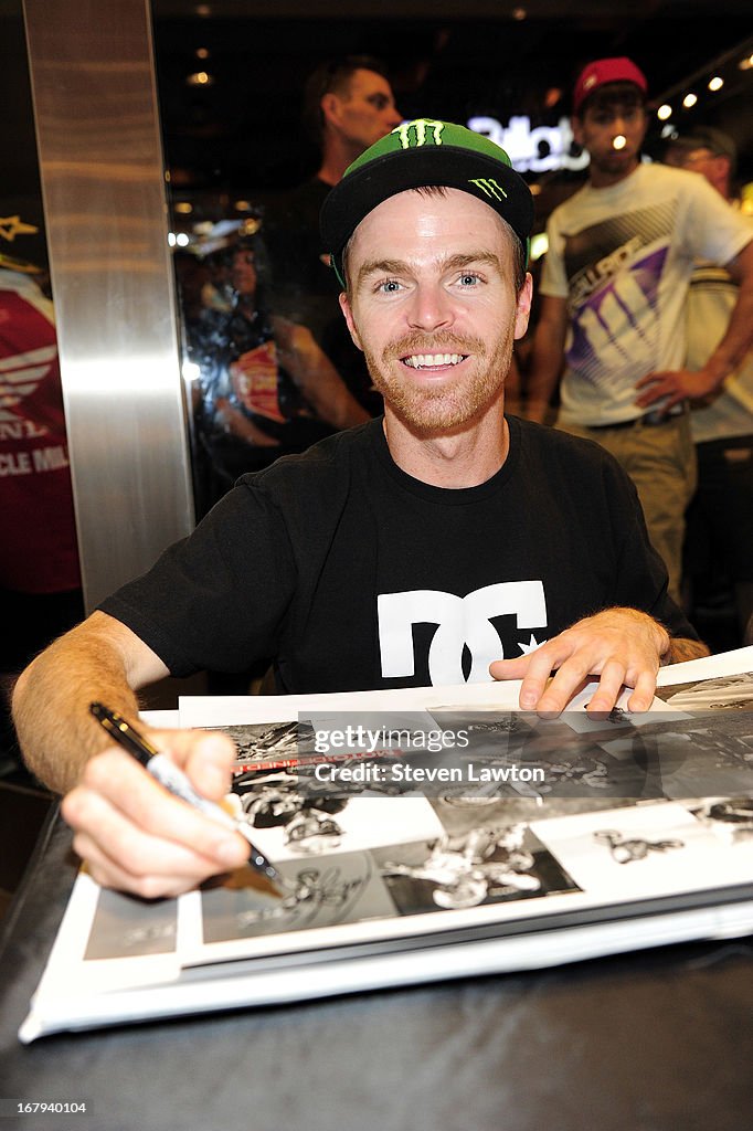 DC Moto Team Signing In Celebration Of The 2013 AMA Supercross Finals