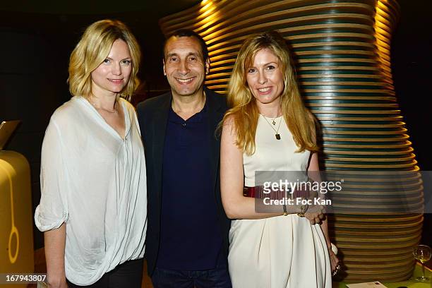Petra, Zinedine Soualem and Anne-Olivia Berthet attend the Sam Bobino DJ Set Party At The Hotel O y on April 25, 2013 in Paris, France.