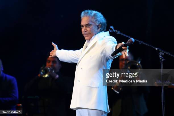 José Luis Rodríguez 'El Puma' performs on stage during his 'Celebremos Tour 2023' at Pepsi Center WTC on September 13, 2023 in Mexico City, Mexico.
